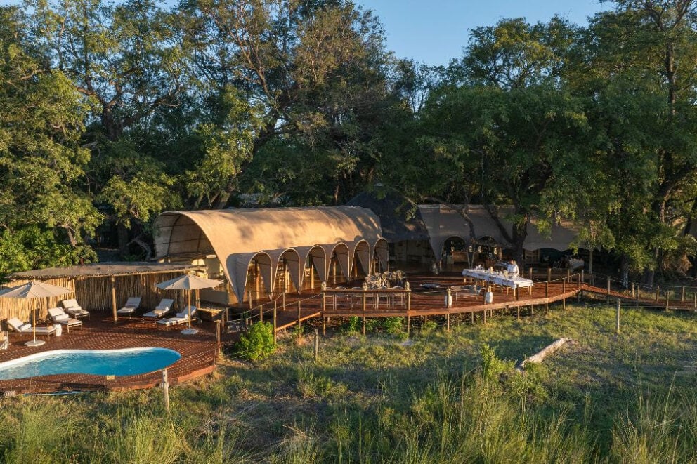 View of the main lodge | Photo credit: Okuti