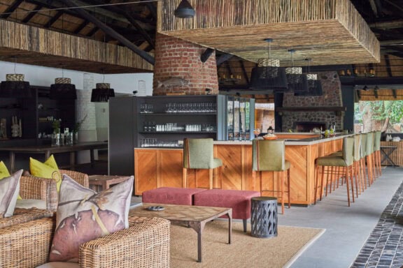 Interior of communal area of the Lodge | Photo credit: Mfuwe Lodge