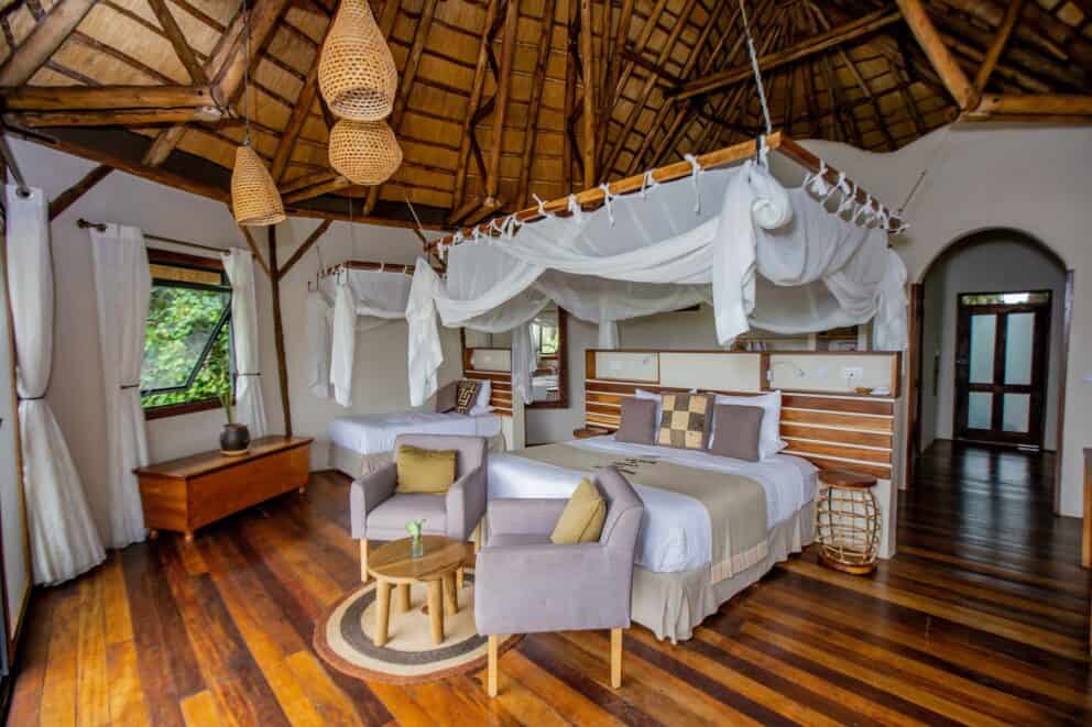 River suite bedroom | Photo credits: Lemala Wildwaters Lodge