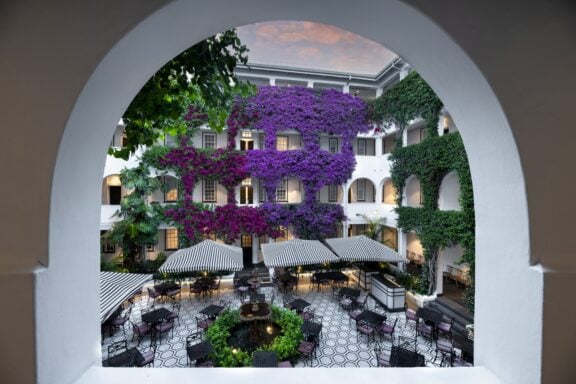 Seating area inside hotel | Photo credit: Winchester Hotel