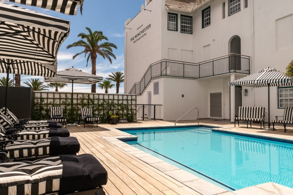 Pool area with seating | Photo credit: Winchester Hotel