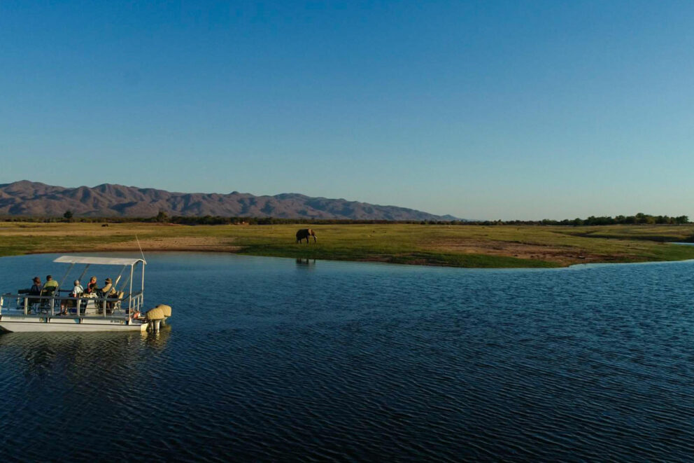 Boat cruise | Photo credits: Changa Safari Camp