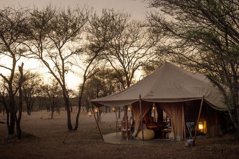 Mess tent | Photo credits: Serian's Serengeti Lamai