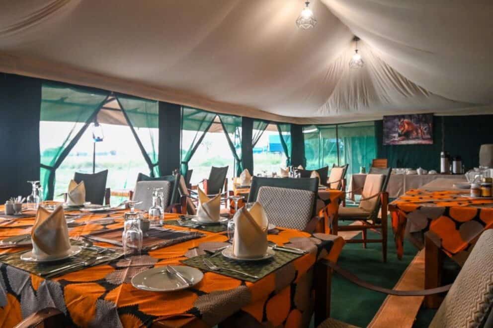 Dining Tent Facilities | Photo Credits - Nasikia Mobile Migration Camp