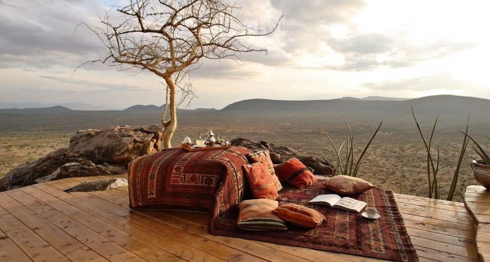 Saruni Rhino - Walking with Giants