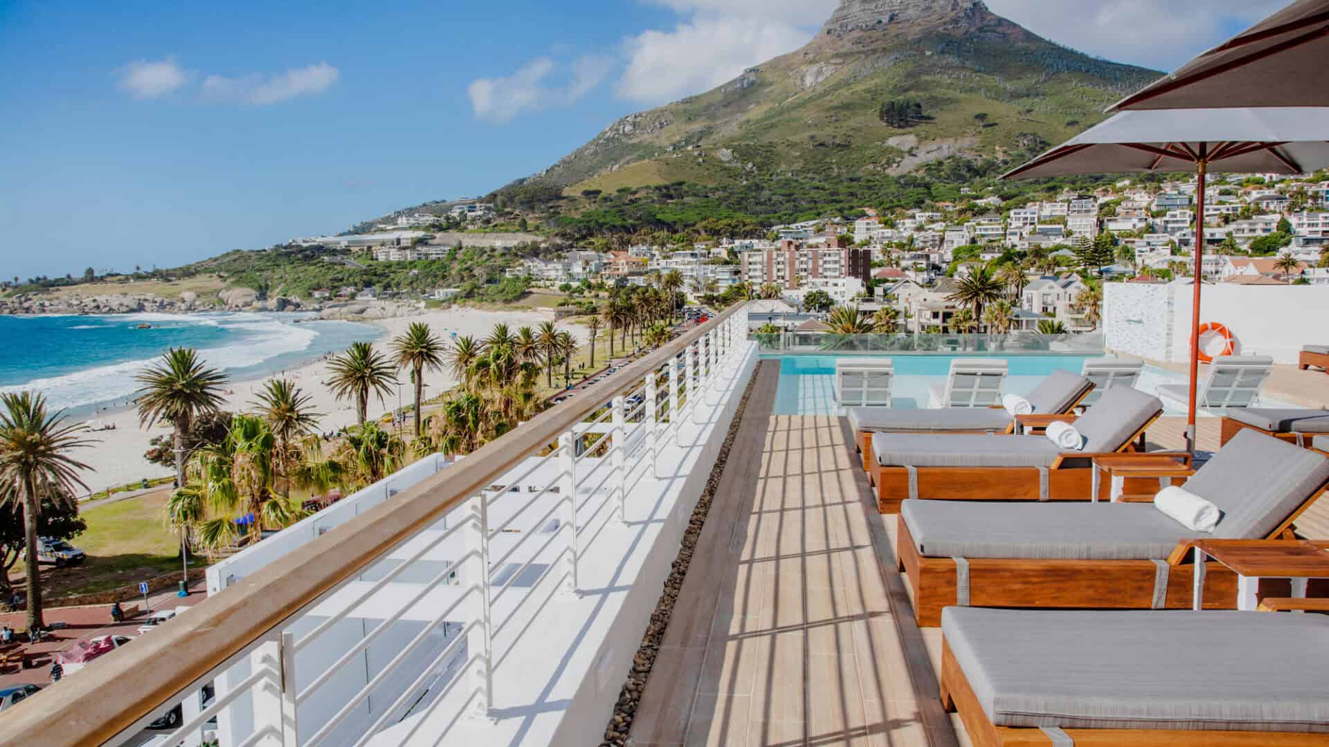 Luxurious Cape Town & Victoria Falls Tour