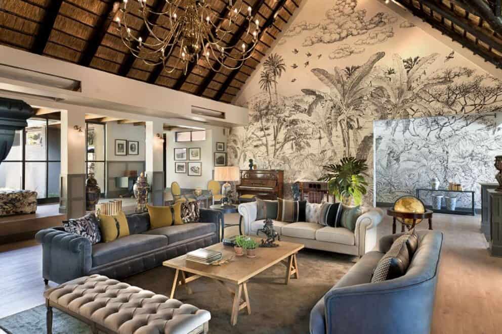 Lounge at a luxury lodge, Zimbabwe | Photo credits: Stanley and Livingstone Boutique Hotel