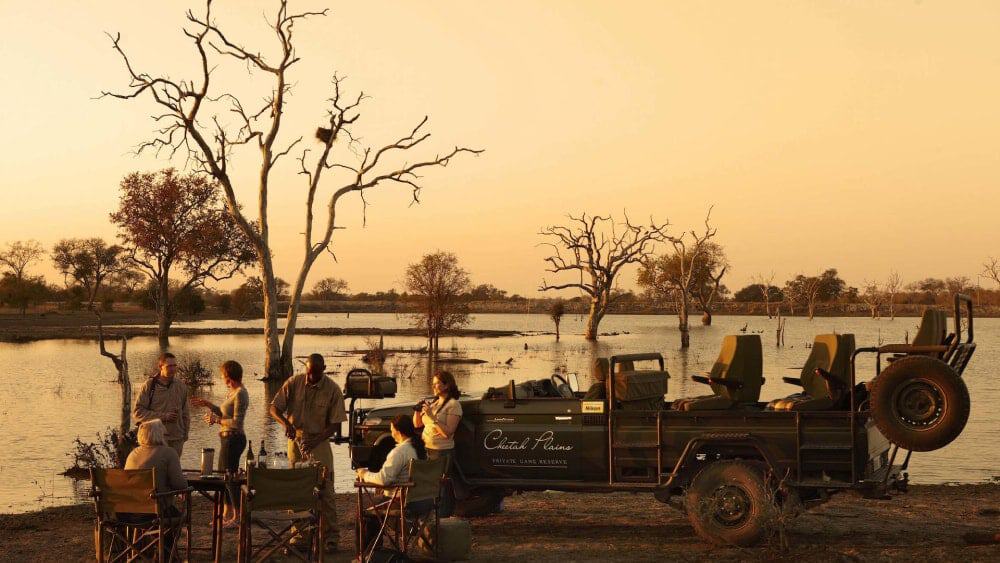 Sundowners in Sabi Sands, South Africa 