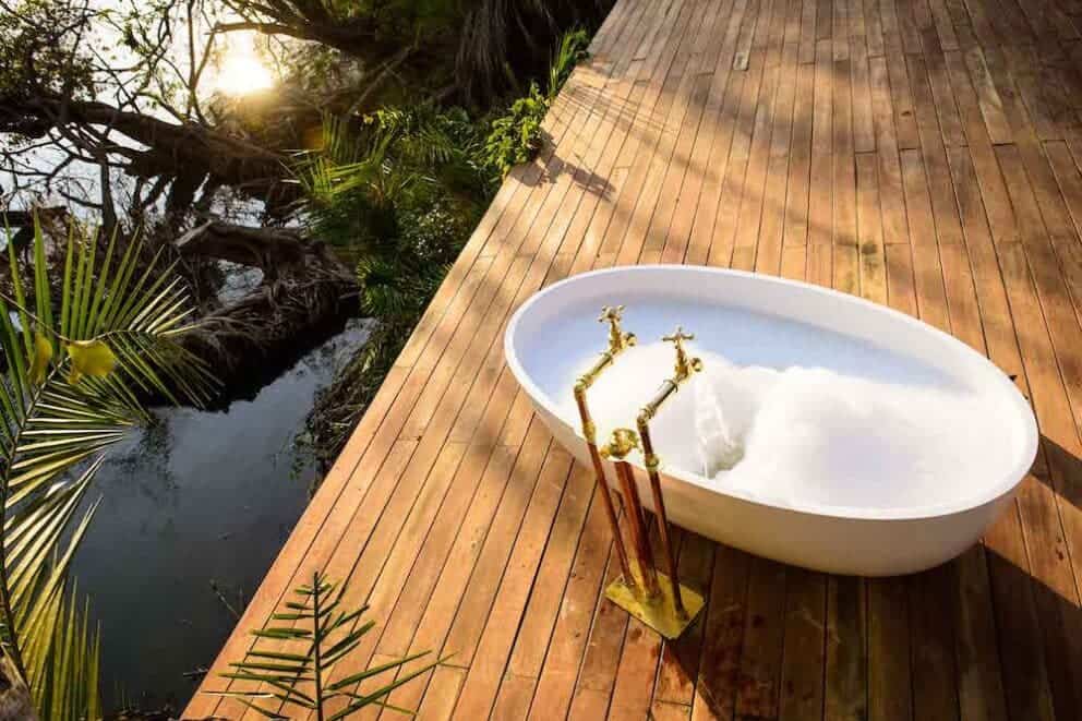 Ila Safari Lodge bath