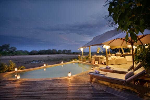 anabezi-camp-pool-sunrise1