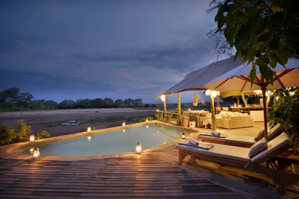 anabezi-camp-pool-sunrise1