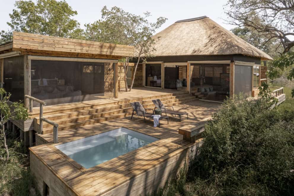 Family suite at a luxury lodge in the Okavango Delta | Photo credits: Vumbura Plains Camp
