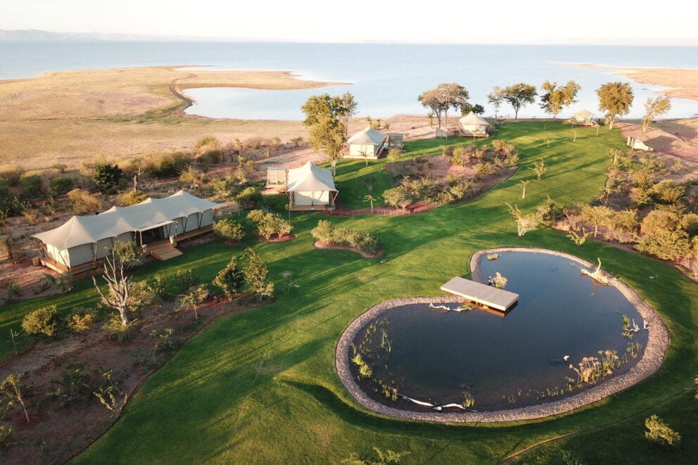Aerial view of lake and suites | Photo credit: Fothergill Island