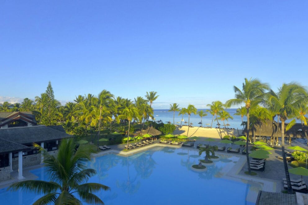 Pool and Beach view | Photo credit: Sofitel Mauritius L'Impérial Resort & Spa