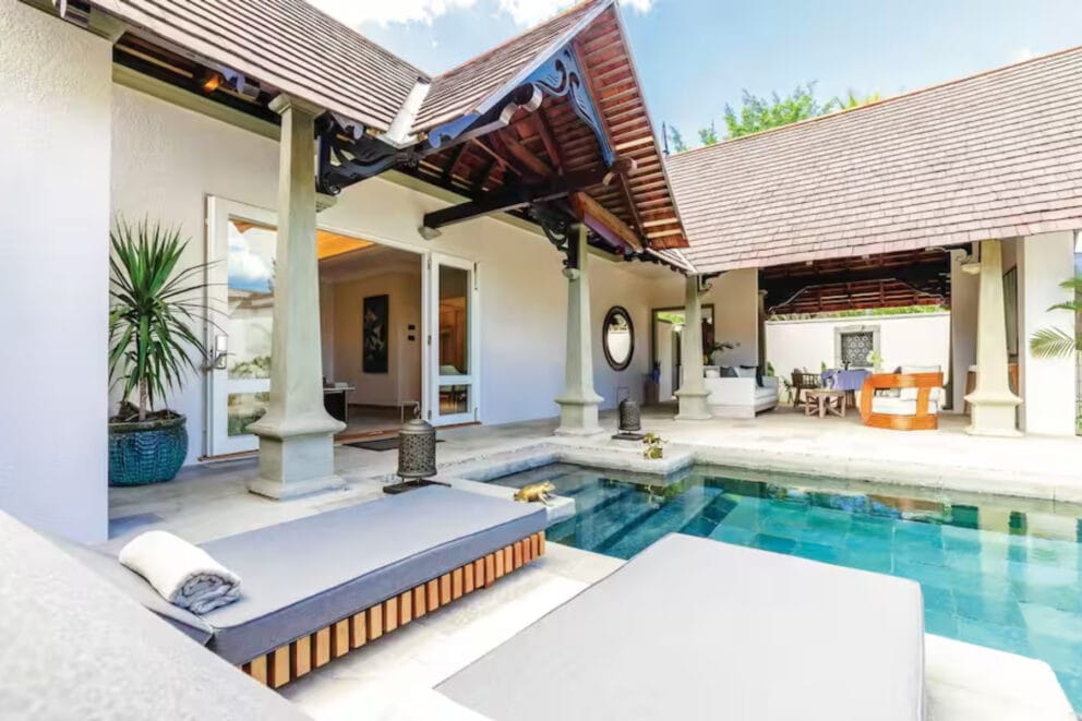 Outside Area | Photo credit: Maradiva Villas Resort & Spa