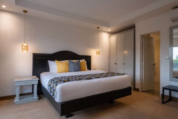 Bedroom | Photo credit: Hôtel des Mille Collines