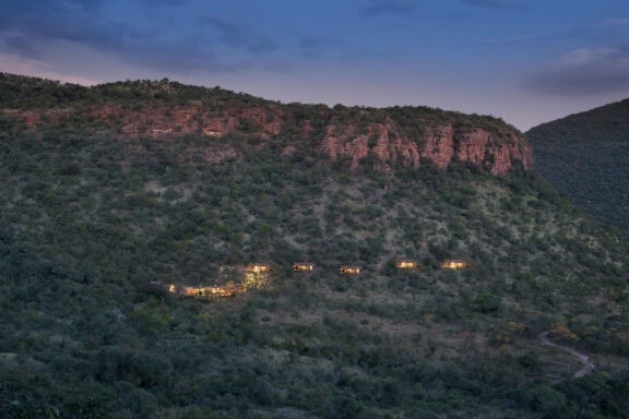 Walking trails mountain view | Photo credit: Marataba Mountain Lodge